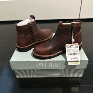 Zara boys leather boots - NWT. Without box